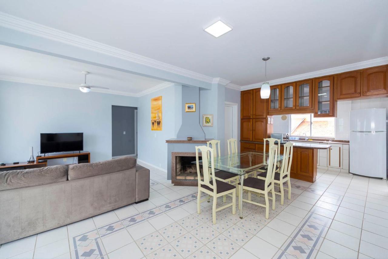 Apartamento Com Vista Mar A 30 Metros Da Praia Бомбиньяс Экстерьер фото