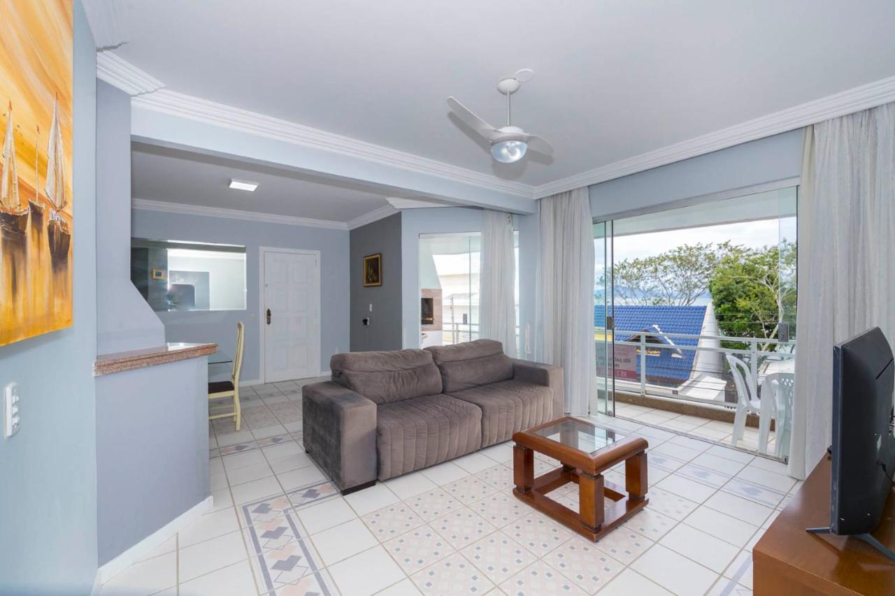 Apartamento Com Vista Mar A 30 Metros Da Praia Бомбиньяс Экстерьер фото